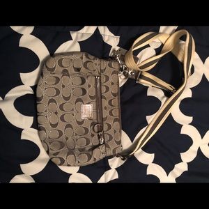 Coach Poppy Crossbody